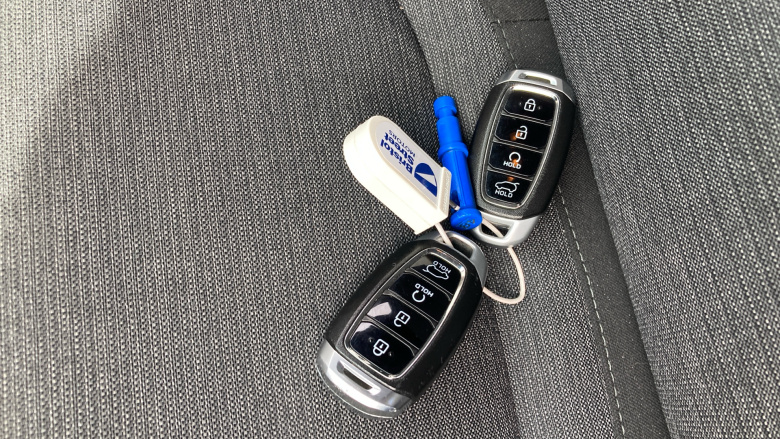 Hyundai KONA 100kW Premium 39kWh 5dr Auto Electric Hatchback